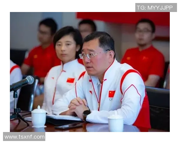 南京网球队团队协作引发热议争议背后的训练与沟通问题探讨 南京网球队团队协作引发热议争议背后的训练与沟通问题探讨