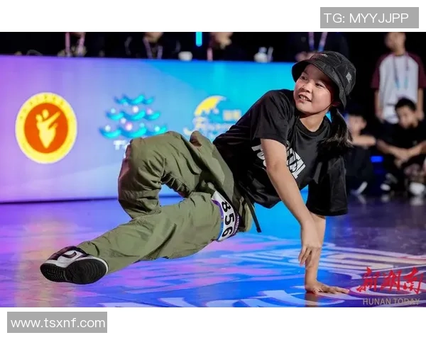 深圳街舞队在世界攀岩锦标赛中的精彩表现与状态分析 深圳街舞队在世界攀岩锦标赛中的精彩表现与状态分析