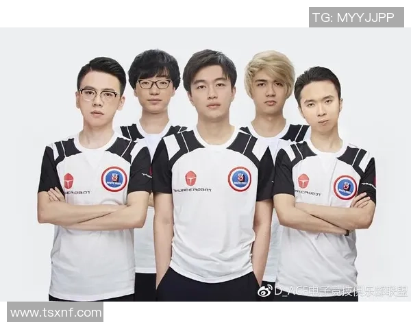 FPX战队的荣耀之路：从挑战到巅峰的DOTA2传奇旅程